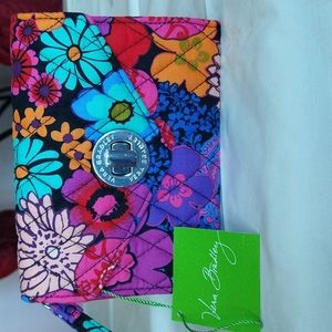 Vera Bradley Wristlet, NWT Floral Fiesta Pattern